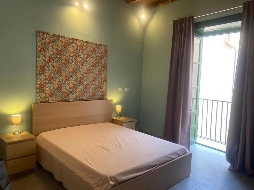 Apartment Suite Della Cattedrale Palermo Italy